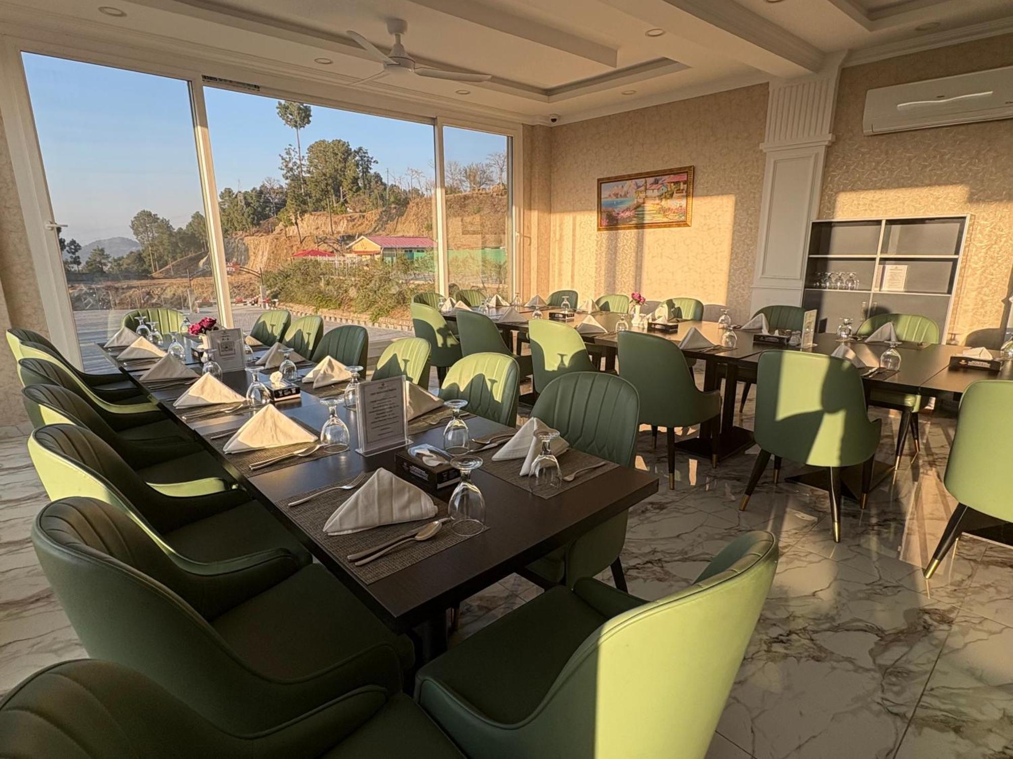 Hidden Hills Hotel & Resort Mansehra Εξωτερικό φωτογραφία