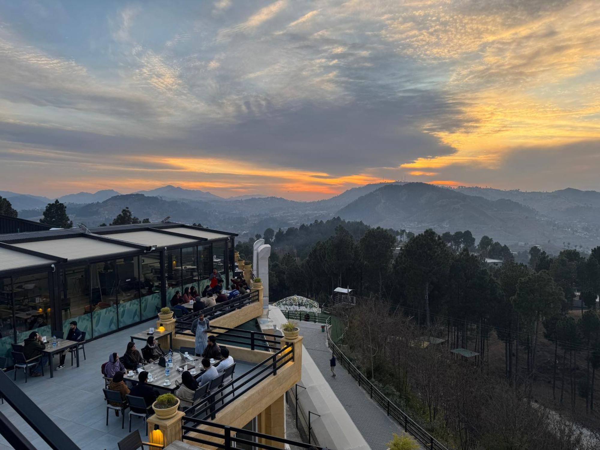 Hidden Hills Hotel & Resort Mansehra Εξωτερικό φωτογραφία
