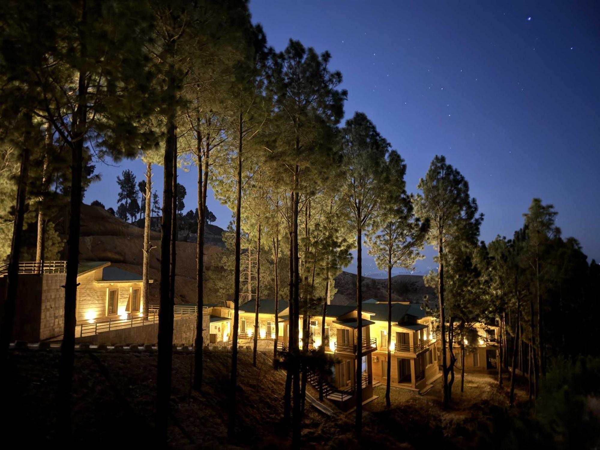 Hidden Hills Hotel & Resort Mansehra Εξωτερικό φωτογραφία